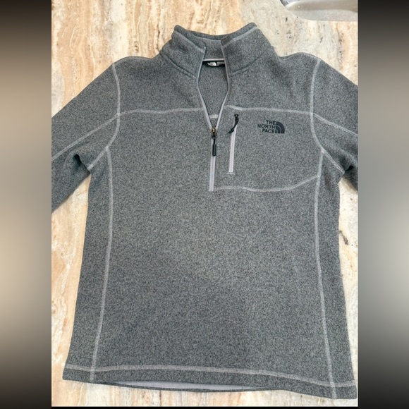 Men’s NORTH FACE Gordon’s Lyons 1/4 zip heathered grey pullover- Size Small - Picture 3 of 11